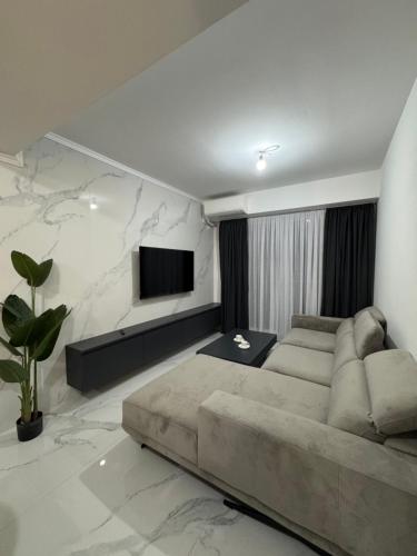 Royal Apartments — 4-Star Luxury Hotel in Skopje, Republic of Macedonia
