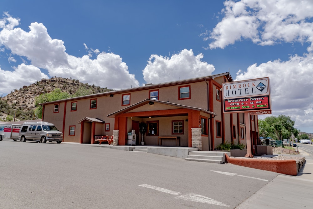 Rimrock Hotel - photo 10