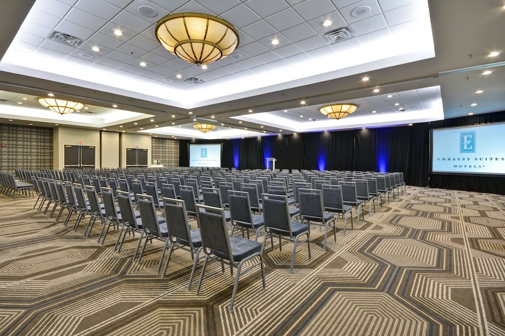 Embassy Suites Hotel Charlotte - photo 55