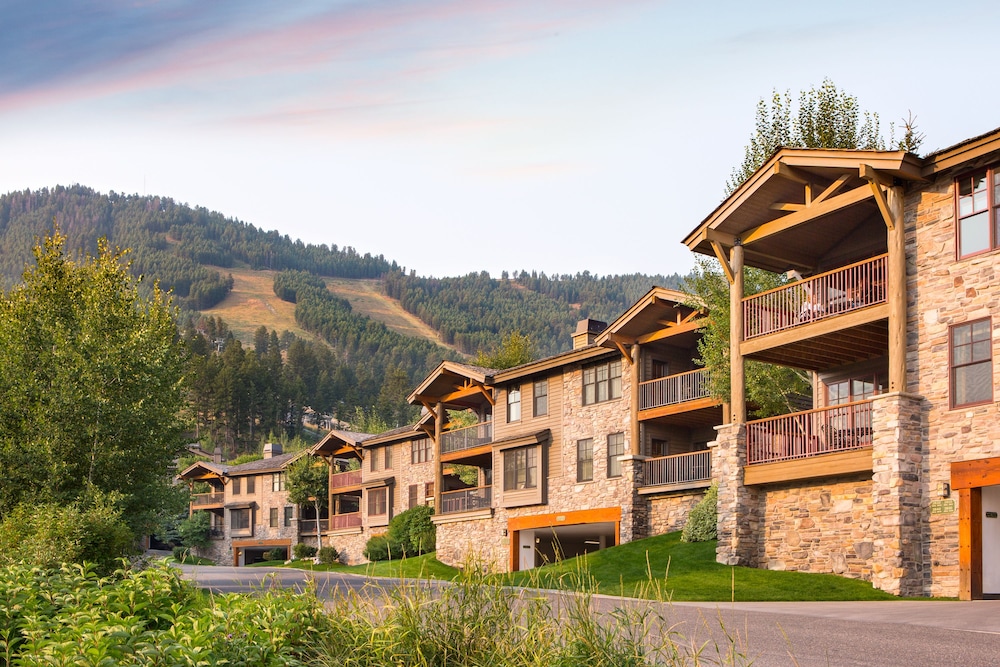 Snow King Resort Hotel & Luxury Residences - photo 123