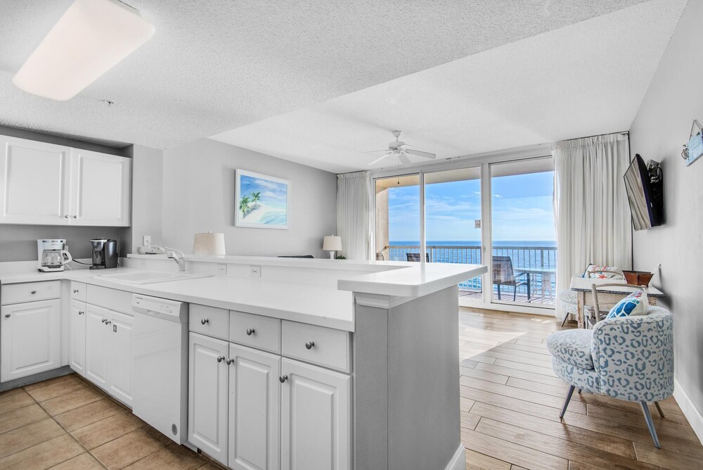 Majestic Beach Towers 1 1210 - photo 4