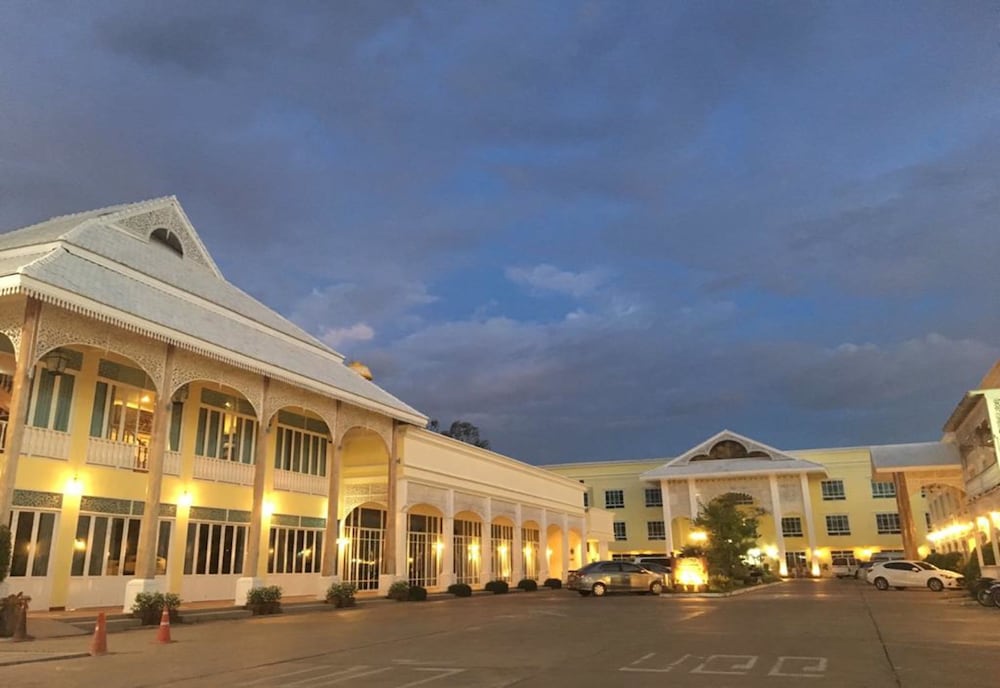 Amonruk Hotel 2 in Phrae, Thailand