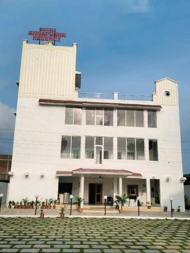 Hotel Annapurna Regency — hotel in Mirzapur