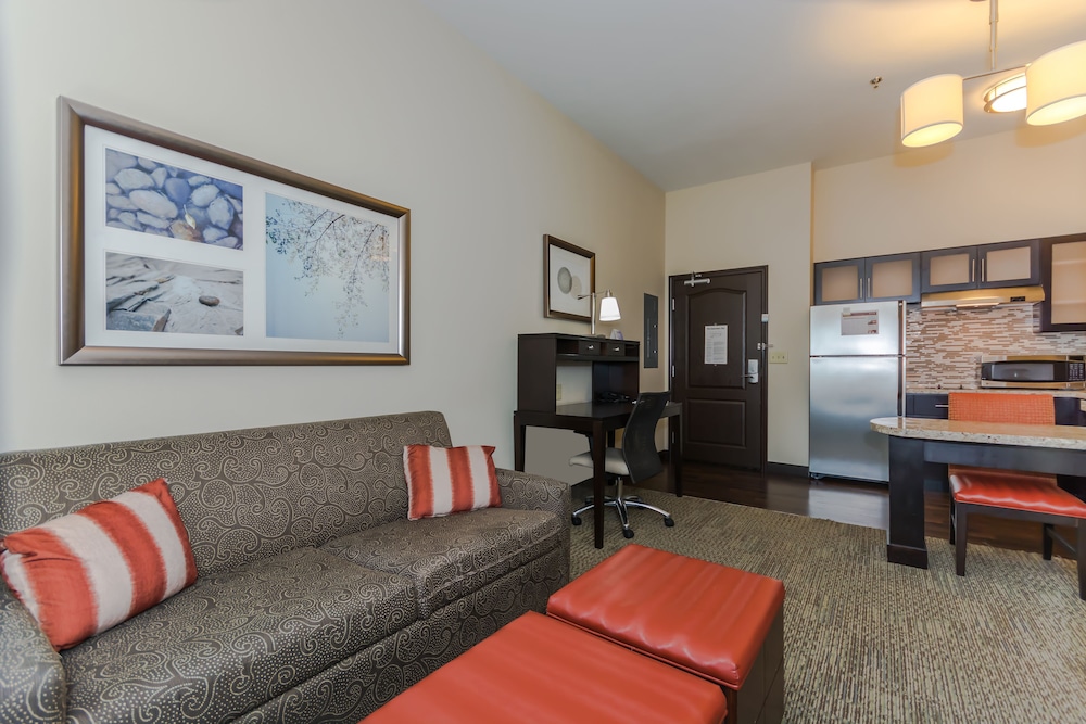Staybridge Suites Grand Forks an IHG Hotel - photo 3