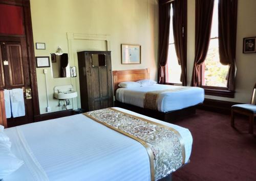 The Monarch Hotel - photo 26