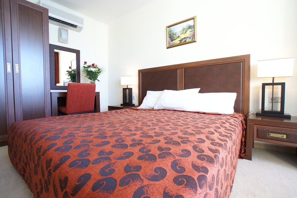 Sunset Resort — Pomorie — photo 5