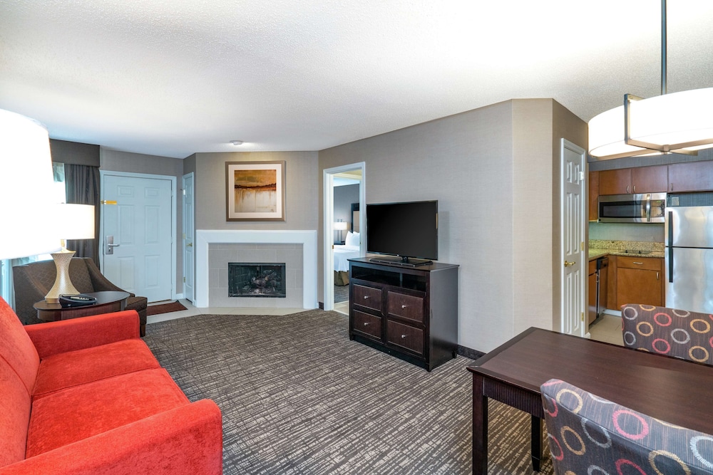 Homewood Suites by Hilton Lafayette Rossville Exit - photo 23