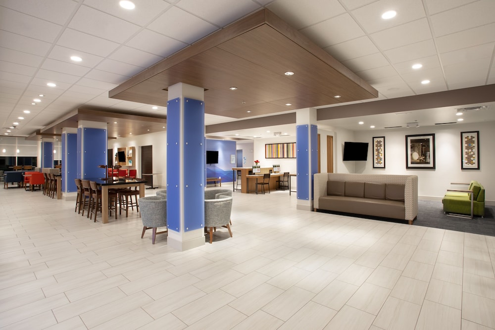 Holiday Inn Express & Suites Sioux City North Event Center by IHG - photo 68