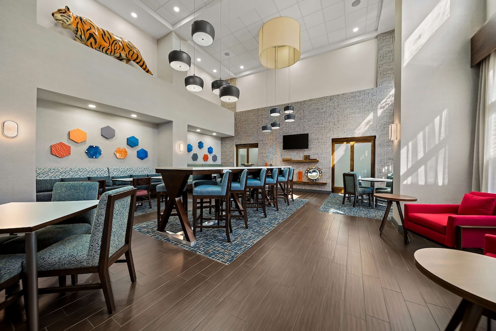 Hampton Inn Suites Opelika I85 Auburn Area - photo 30