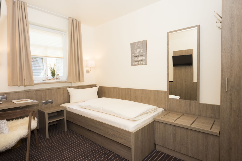 Hotel Mainblick — Marktheidenfeld — photo 4