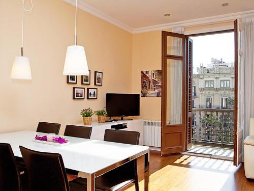 Eixample Esquerre Gran Via Balmes INH 22398 — 4-Star Luxury Hotel in Barcelona, Spain