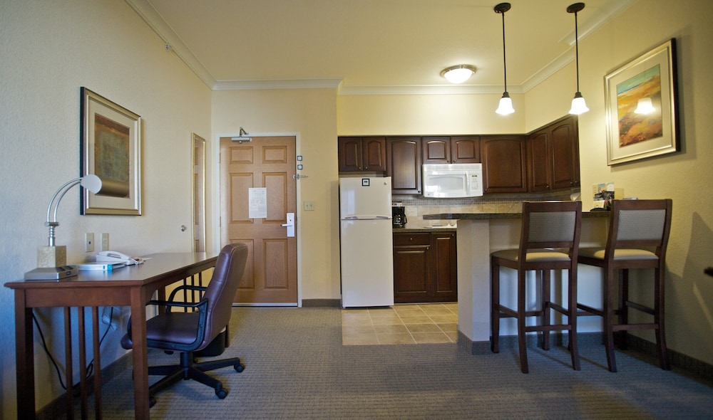 Staybridge Suites San Antonio Sea World by IHG - photo 11