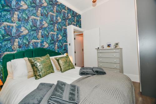 Cosy 1 bedroom home for small families — 4-Star Luxury Hotel in London, United Kingdom