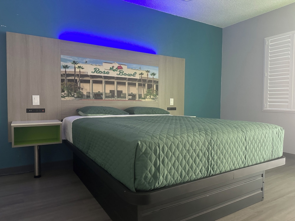 Hi Way Host Motel in Pasadena, United States