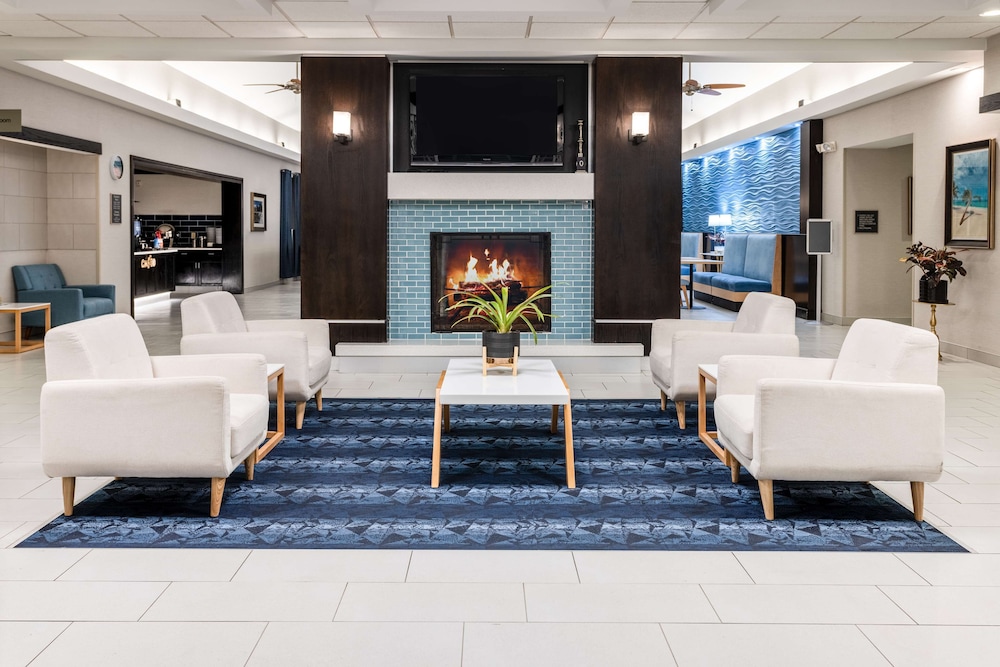 Homewood Suites by Hilton Rochester Greece NY - photo 3