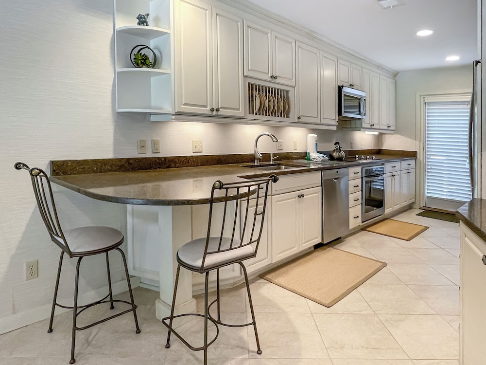 174 Twin Oaks The Sea Pines Resort - photo 5