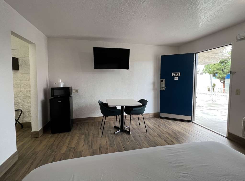 Motel 6 Orange CA Anaheim - photo 14
