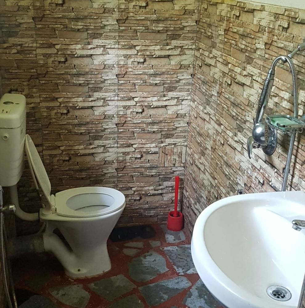 Hopping Frog - carbon neutral hotel in Mormugao