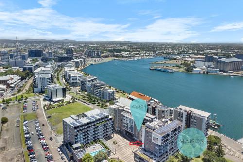 Apartment on Honeysuckle — 4-Star Luxury Hotel in Newcastle, Australia