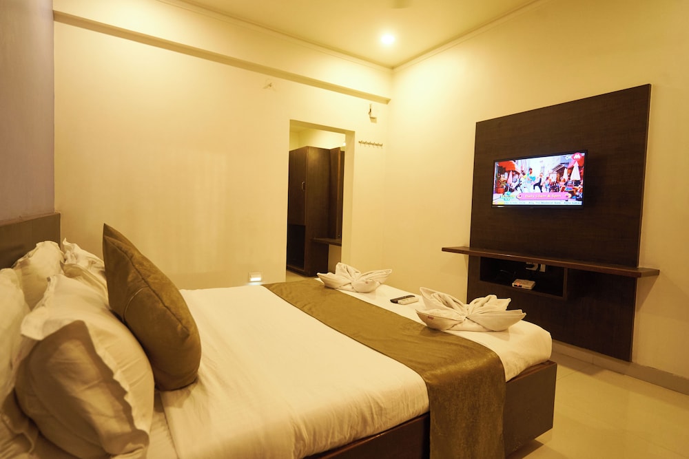 Hotel Pride Inn — Shirdi — photo 4