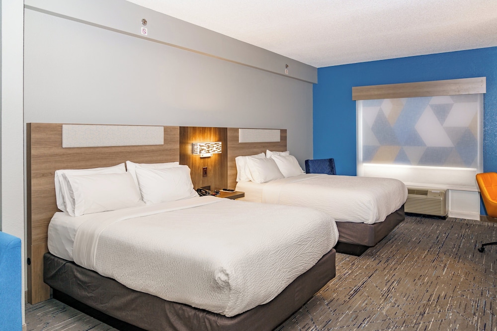 Holiday Inn Express Hotel & Suites Raleigh SW NC State by IHG - photo 47