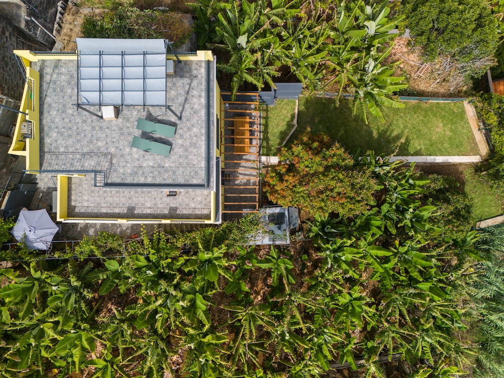Sky & Ocean Villa — 4-Star Luxury Hotel in Calheta, Portugal