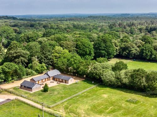 Mill Lane Farm Holiday Cottages — 4-Star Luxury Hotel in Lyndhurst, United Kingdom