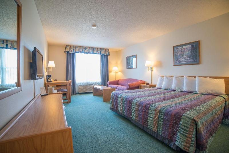 River Valley Inn & Suites - photo 21