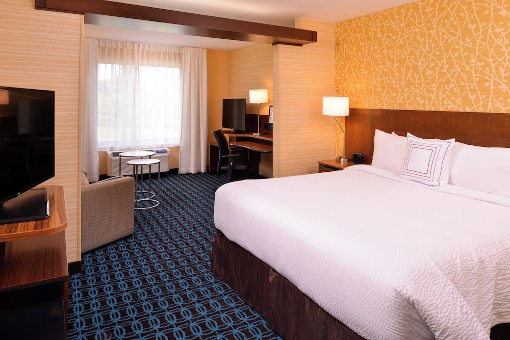 Fairfield by Marriott Inn & Suites Plymouth White Mountains - photo 17