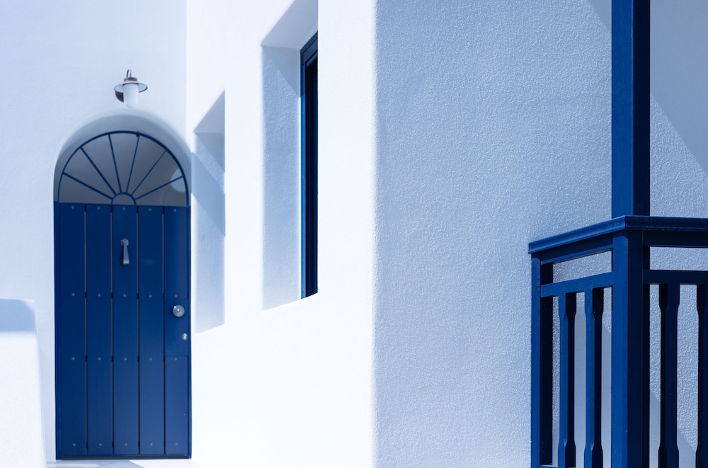 Prokopios Beach House — 4-Star Luxury Hotel in Naxos, Greece