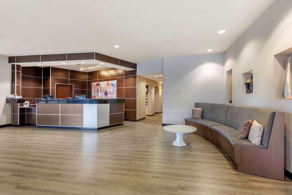 Cambria Hotel Denver International Airport - photo 10