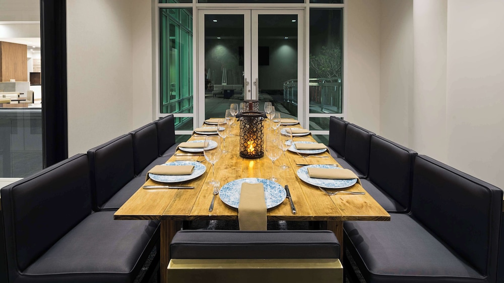 DoubleTree by Hilton San Diego Del Mar - photo 24