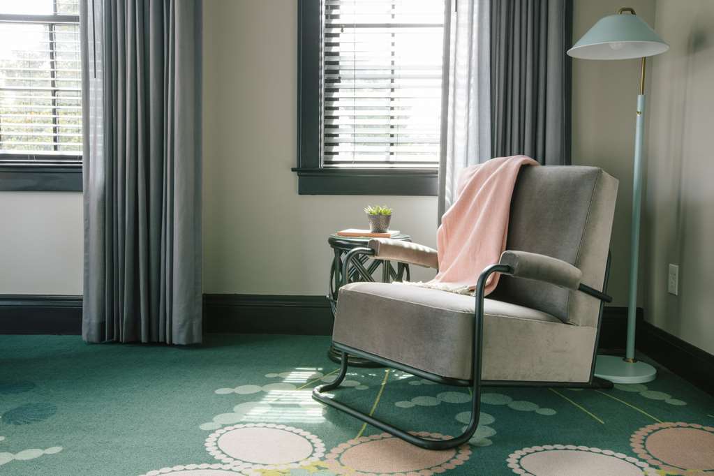 Hotel Clermont - photo 45