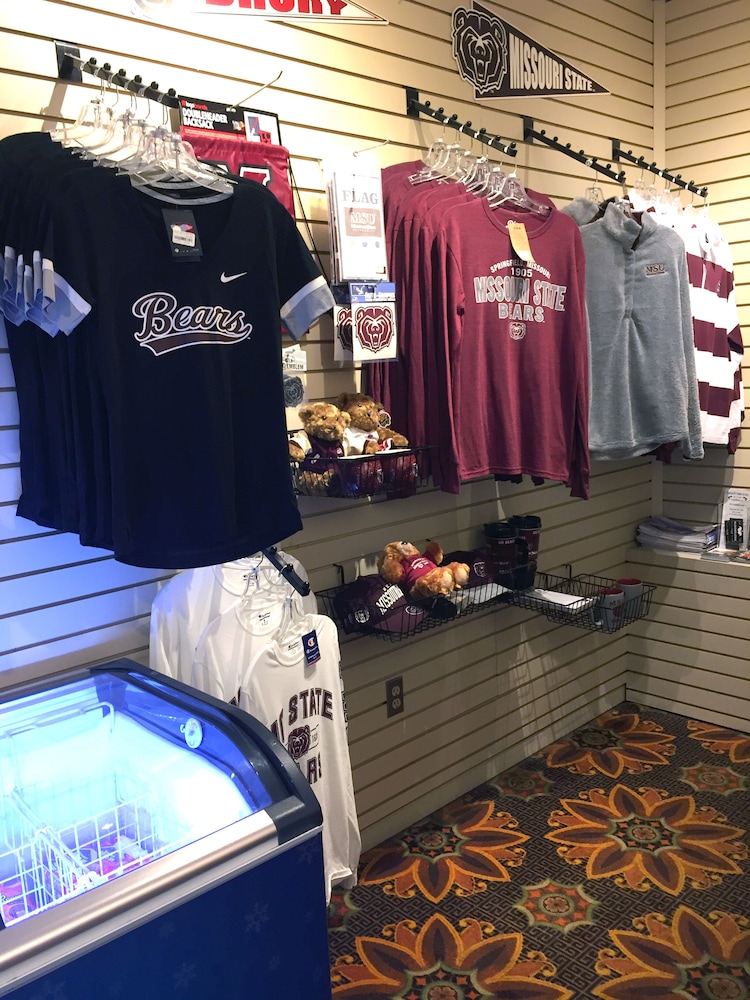 DoubleTree by Hilton Springfield - photo 25