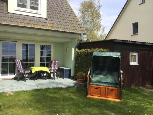 Trassenheide Ferienhaus Teuber I — 4-Star Luxury Hotel in Seebad Bansin, Germany