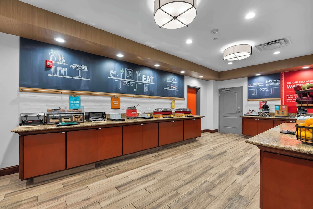 Hampton Inn & Suites St. Louis South I 55 - photo 59