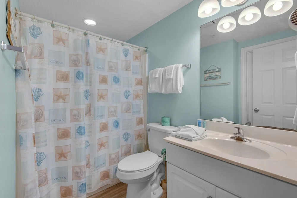Majestic Beach Towers 2 1708 - photo 18