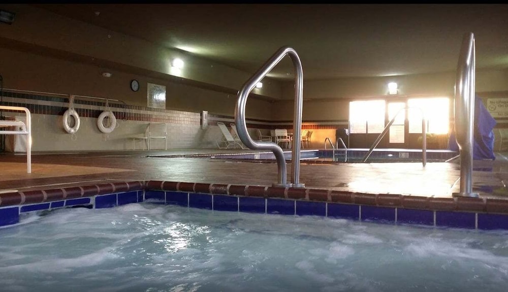 Hampton Inn & Suites Craig - photo 20