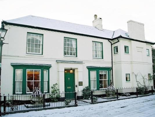 Cheriton House — 5-Star Luxury Hotel in Houghton, United Kingdom