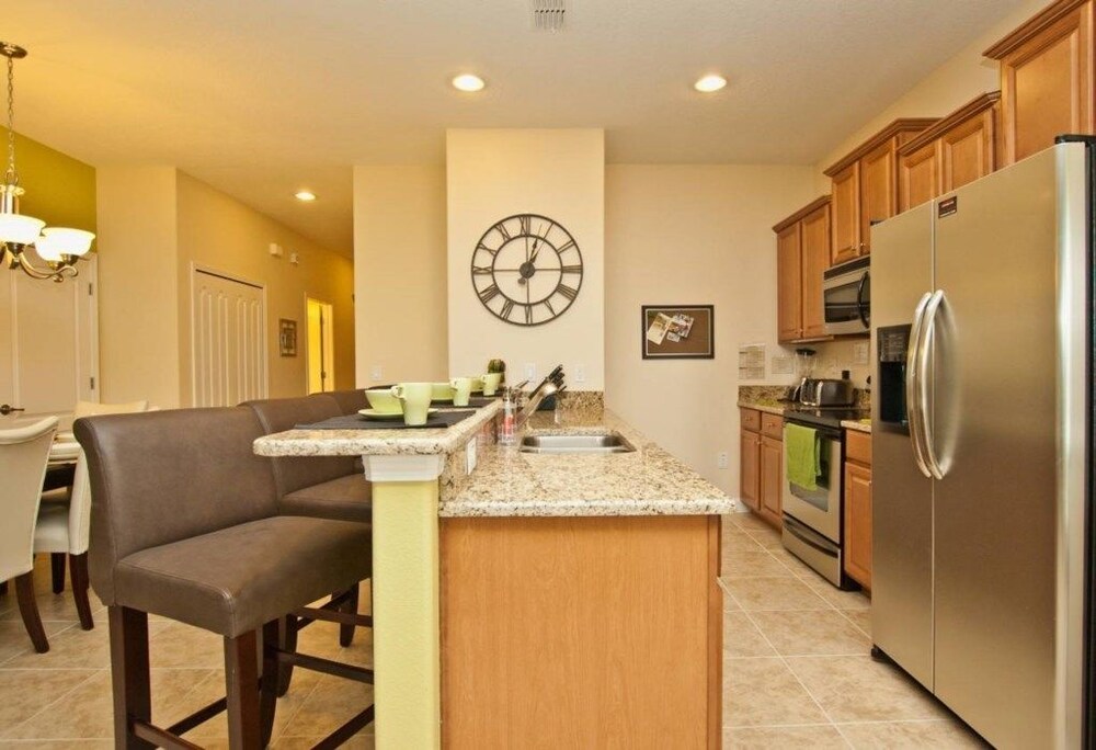 Beautiful Waterfront Townhome Wsplashpool 3024 - photo 15