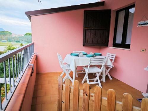 R40 Grazioso trilocale — 4-Star Luxury Hotel in Numana, Italy