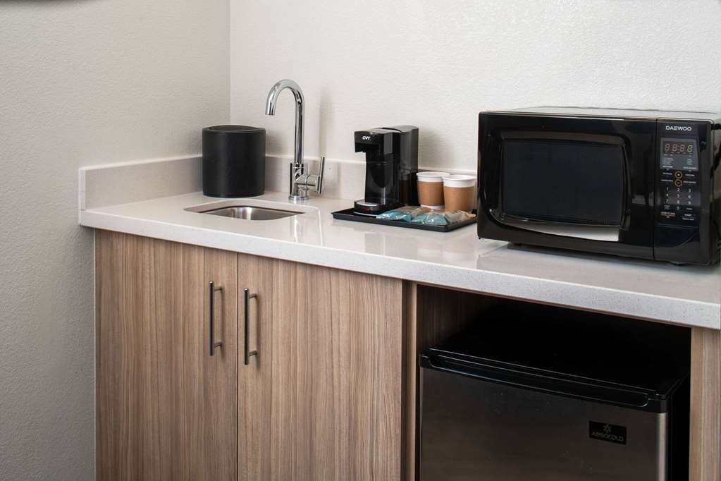 Sonesta Select Seattle Renton Suites - photo 20