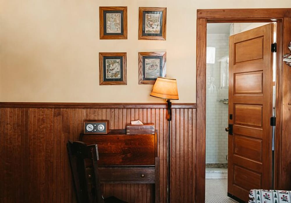 Deer Mountain Inn - photo 22