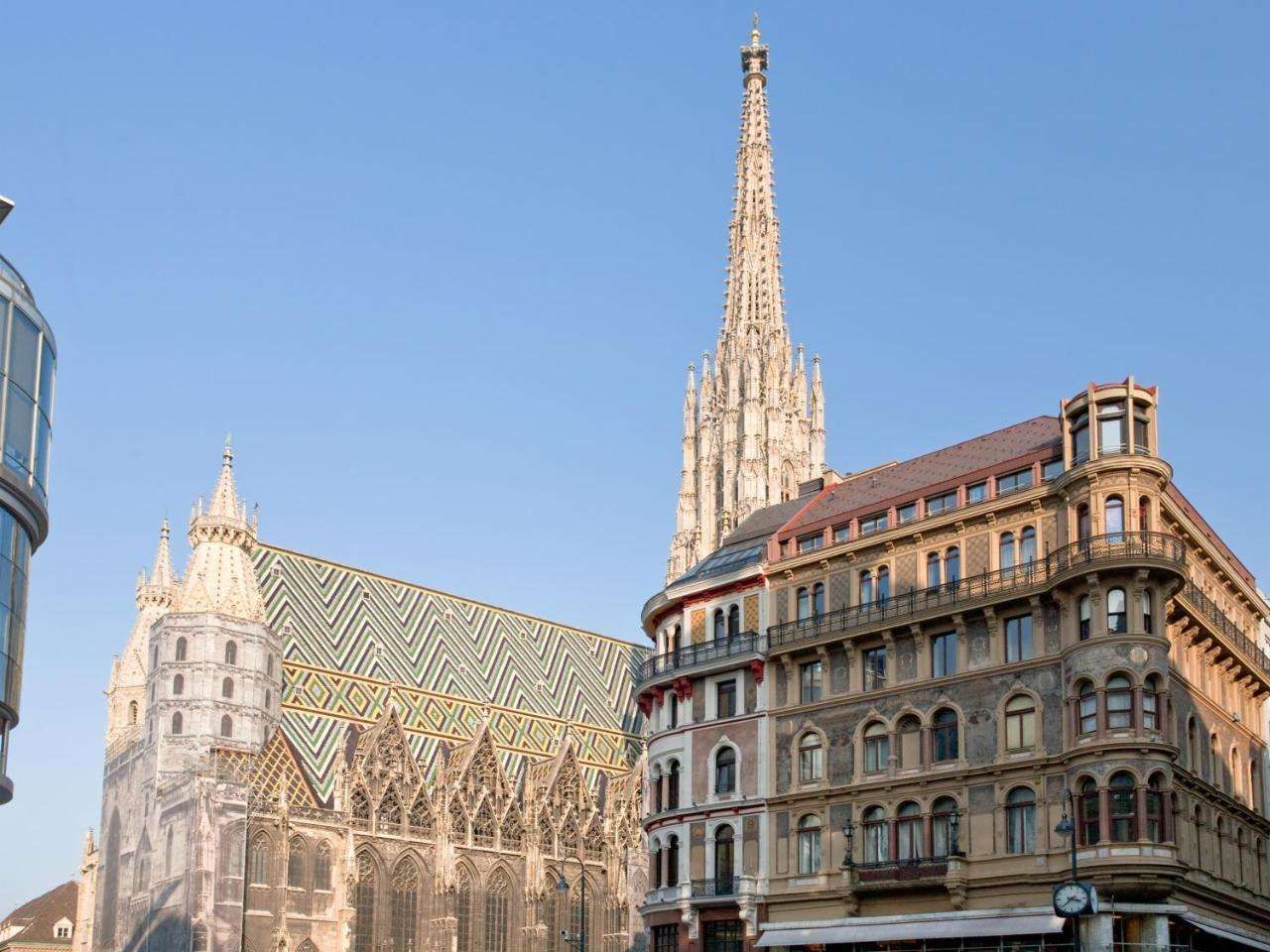 Private Comfort Stephansplatz Self Check In — 4-Star Luxury Hotel in Vienna, Austria