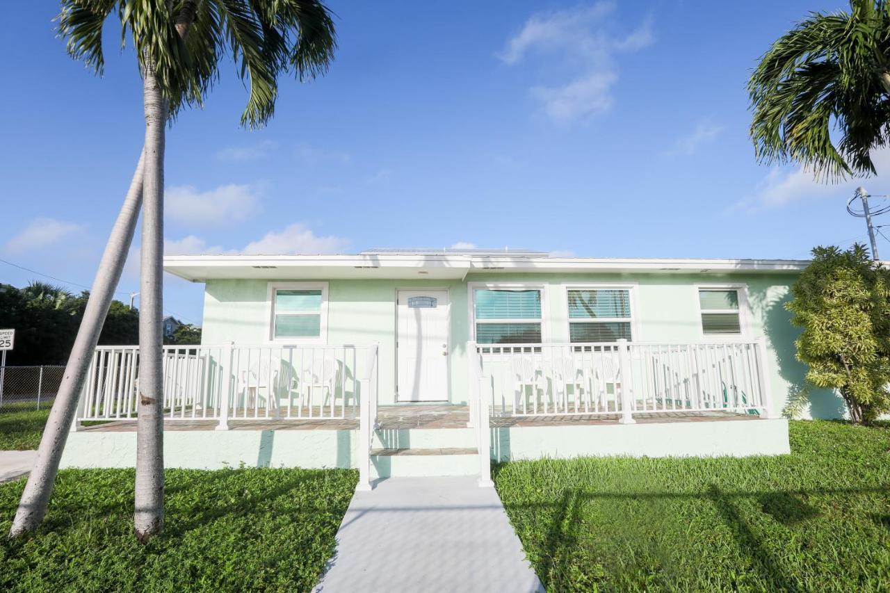 The Guava Duff Beautiful Kw Home With Space To Chill & Lots Of Free Parking — 4-Star Luxury Hotel in Key West, United States