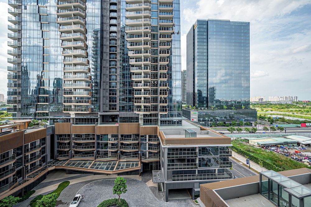 The Opera Residences — 4-Star Luxury Hotel in Ho Chi Minh City, Vietnam