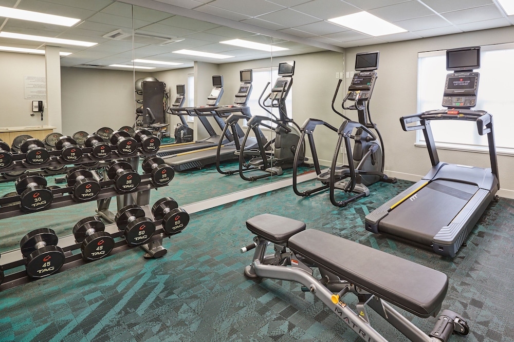 TownePlace Suites by Marriott Medford - photo 21