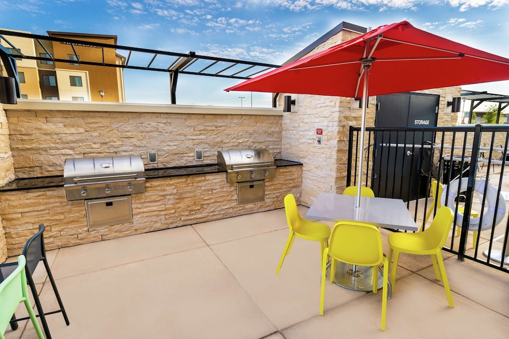 Home2 Suites by Hilton Roseville Sacramento - photo 35