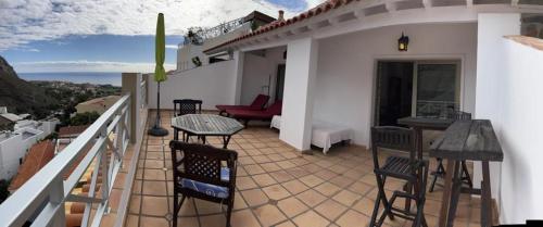 La GalerIa — Calera Y Chozas — photo 3