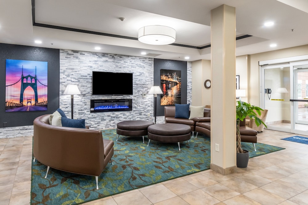 Candlewood Suites Portland Airport by IHG - photo 65